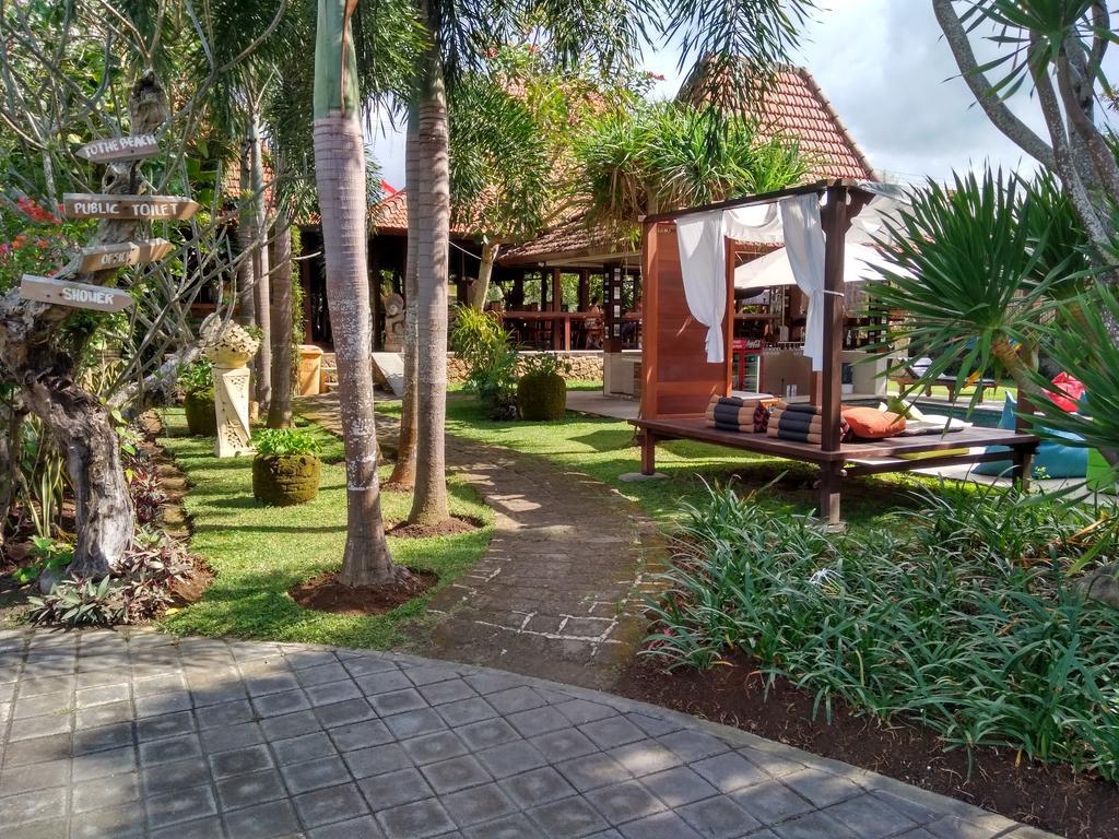 Hotel Premier Surf Camp à Canggu Extérieur photo