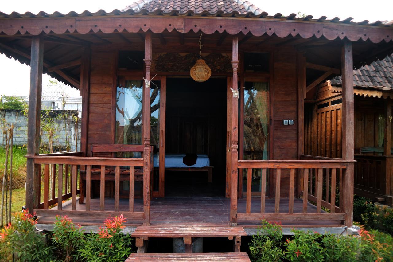 Hotel Premier Surf Camp à Canggu Extérieur photo