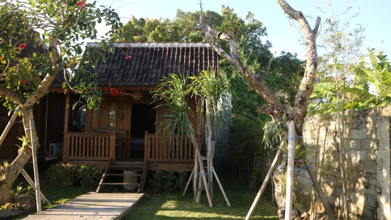 Hotel Premier Surf Camp à Canggu Extérieur photo