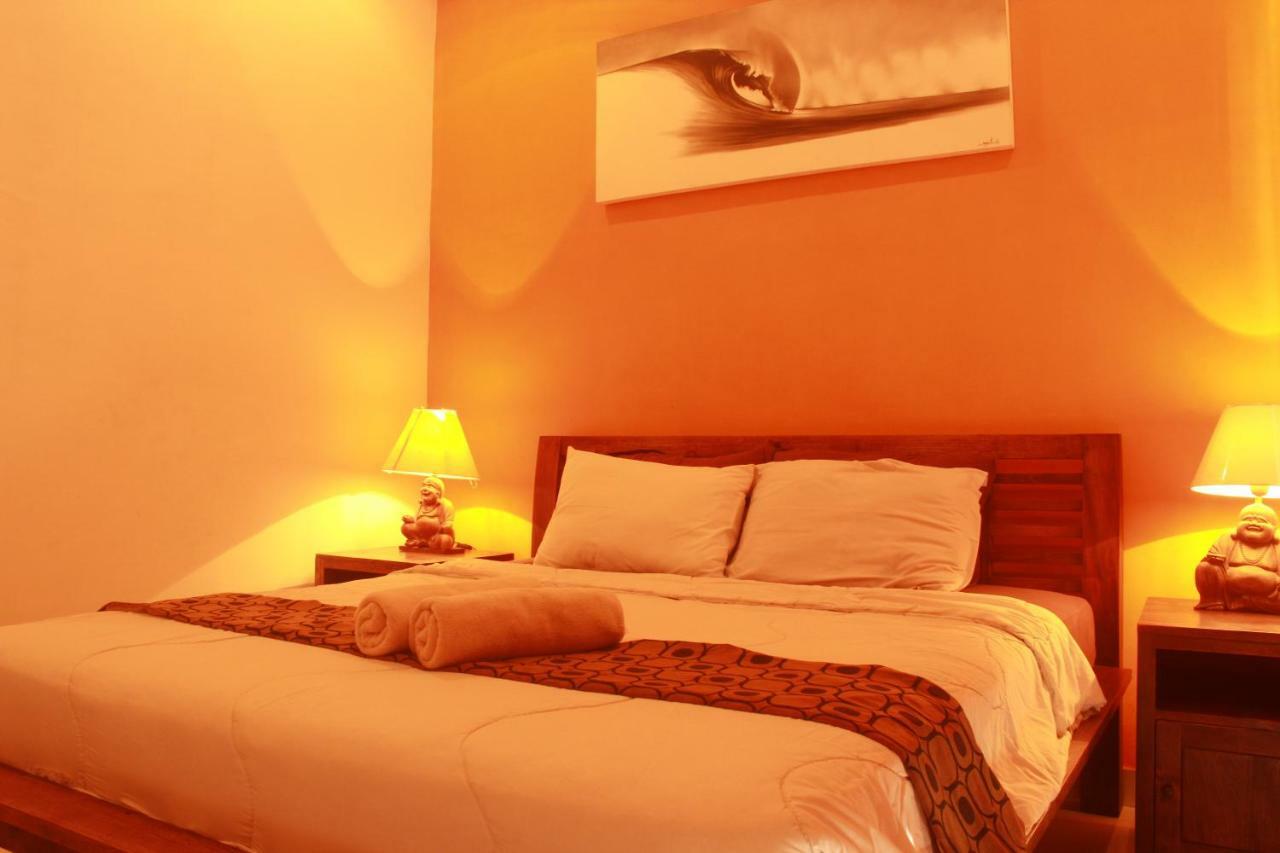 Hotel Premier Surf Camp à Canggu Extérieur photo