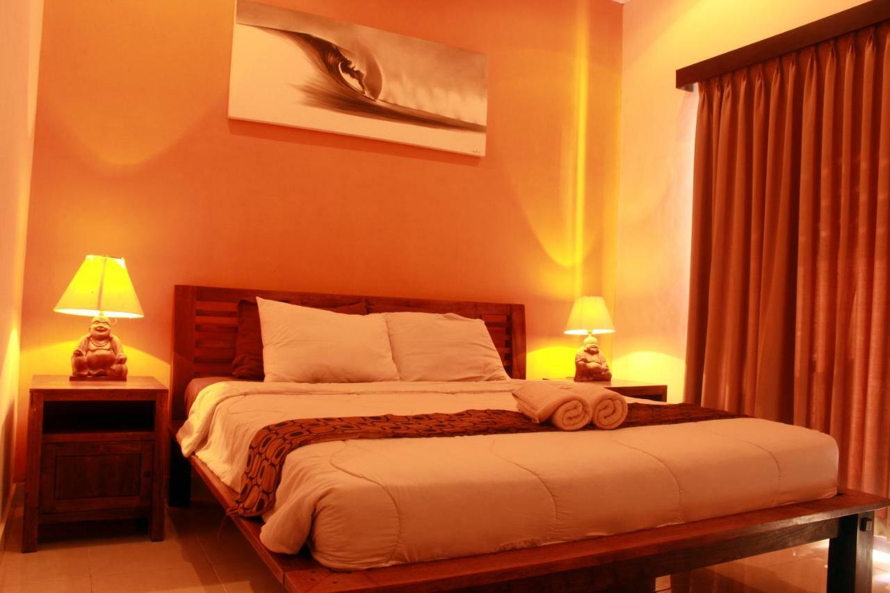 Hotel Premier Surf Camp à Canggu Extérieur photo